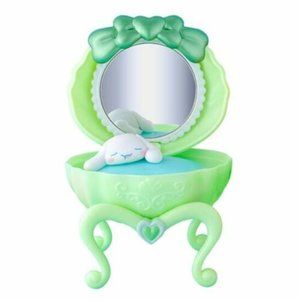 Cinnamoroll mini plastic seashell dresser jewelry case